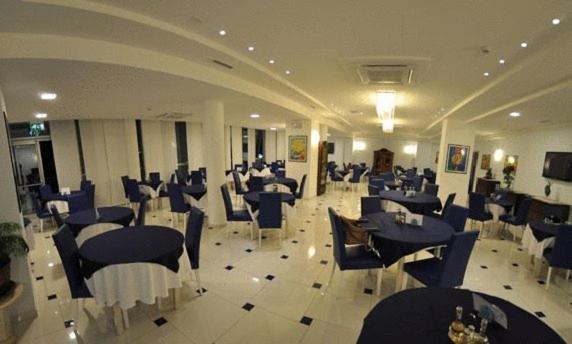 Hotel Haus Charlotte 산베네데토델트론토 외부 사진